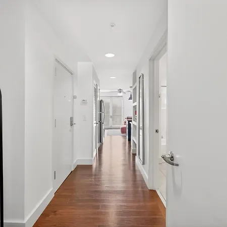 Heart Of 12 South, Near Downtown, Park Free - #10 Aparthotel 4*