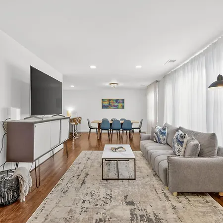 Music Getaway, 10 Min To Downtown And Opry Holiday home *