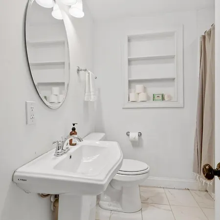 Music Getaway, 10 Min To Downtown And Opry Holiday home *
