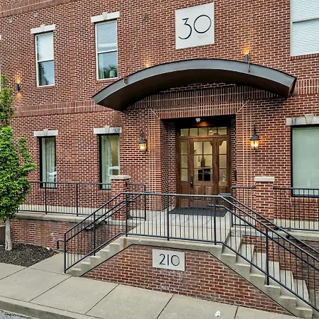 The Barrelhouse Loft In West End Near Vandy And Centennial *