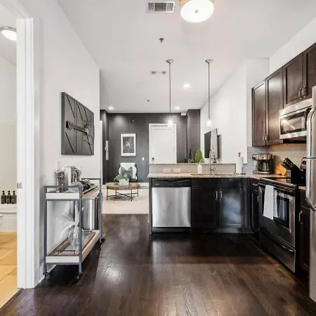 Legends Loft Modern Near Vandy On West End Holiday home Nashville