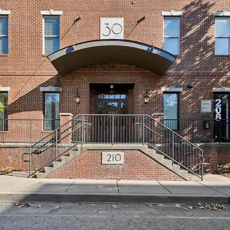 Legends Loft Modern Near Vandy On West End Holiday home Nashville