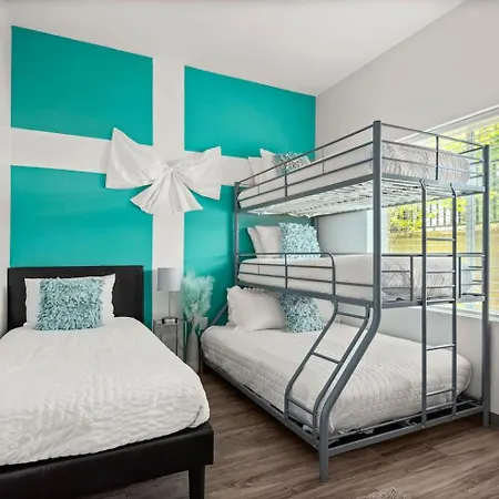 Apartment 4br Condo, Sleeps 13 Near Broadway