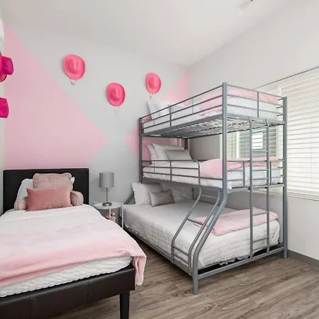 4br Condo, Sleeps 13 Near Broadway Apartment Nashville
