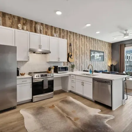 Apartment Rhinestone Cowboy 5 Min To Downtown Nashville
