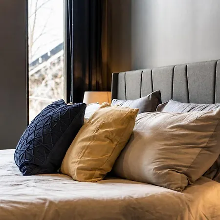 Holiday home East Nash Top-floor 1br | Rooftop Deck | Sleeps 6 Nashville
