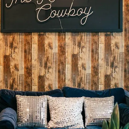 Rhinestone Cowboy 5 Min To Downtown * Nashville