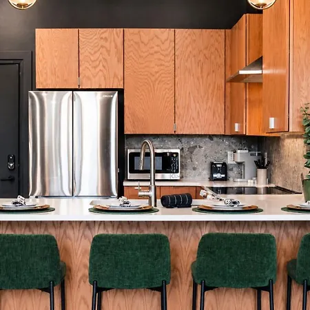 East Nash Top-floor 1br | Rooftop Deck | Sleeps 6 Holiday home Nashville