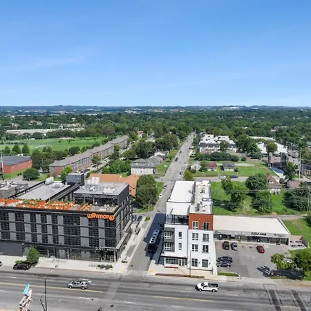 Apartment Rhinestone Cowboy 5 Min To Downtown