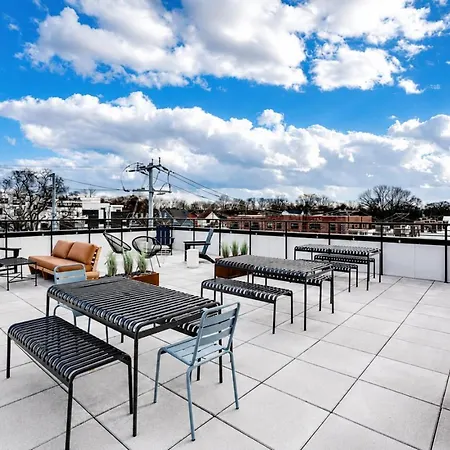 East Nash Top-floor 1br | Rooftop Deck | Sleeps 6 Holiday home Nashville