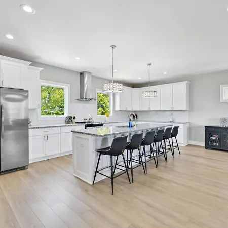 Holiday home Friends In Skyline Places, 10 Min To Broadway, Perfect For Groups Nashville