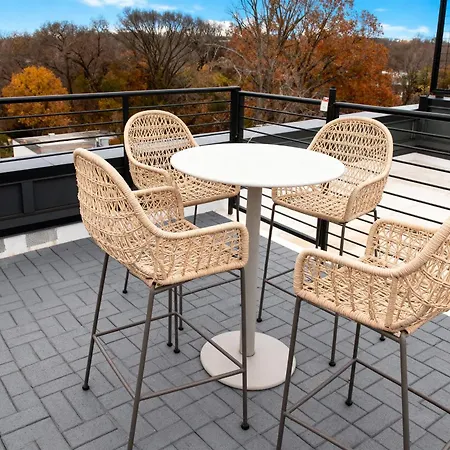 Escape With Skyline Deck And Hot Tub Nashville