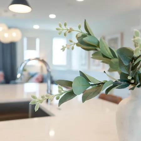 Luxe Group With Hot Tub & Rooftop Lounge Nashville
