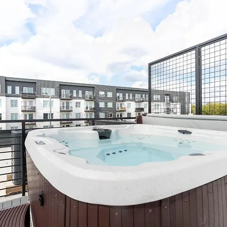 Two Luxury Homes Hot Tub Fire Pit Views *