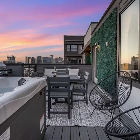 Boots & Broadway - 2 Units - Mins To Broadway Holiday home Nashville