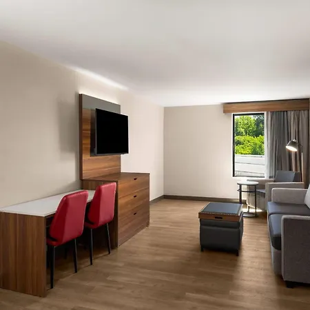 Hawthorn Extended By Wyndham Airport/opryland Hotel Nashville