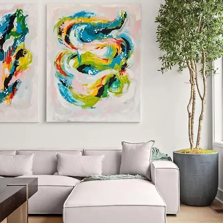 Modern Palette - Private Patio - Mins To Broadway Holiday home Nashville