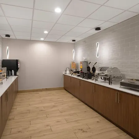 Hotel Hawthorn Extended By Wyndham Airport/opryland Nashville