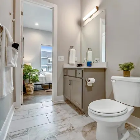 Modern Southern Townhomes Private Hot Tub Holiday home Nashville