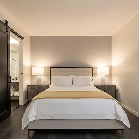The 121 Nashville