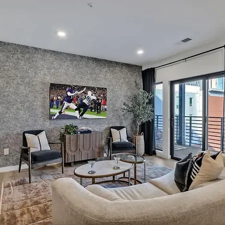 Hyve-anthem-private Balconies-walk To Broadway Holiday home *