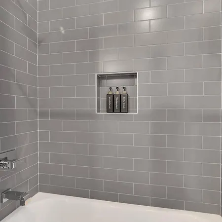 Holiday home Trendy Townhome W Rooftop Views Near Broadway *