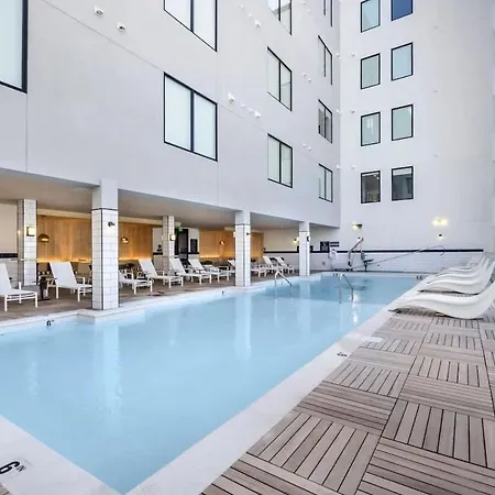 Pianissimo-2 Units-rooftop Pool-gym-on Music Row *