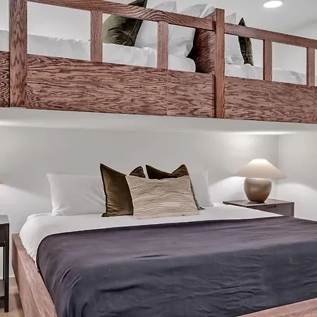 Hyve-anthem-private Balconies-walk To Broadway Holiday home *