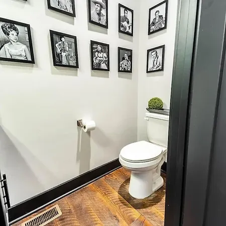 Boots & Broadway - 2 Units - Mins To Broadway * Nashville