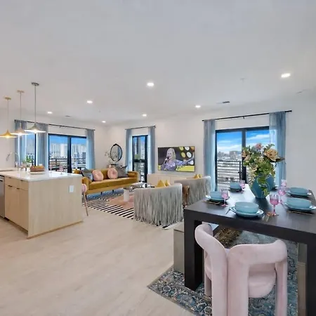 Hyve-anthem-private Balconies-walk To Broadway