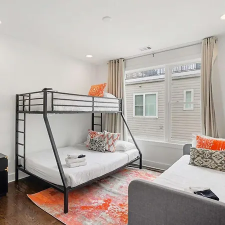 Chic Townhome X3 W Rooftop Views Near Broadway Nashville