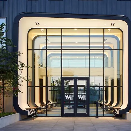 Landing Amazing Studio Gym Apartment