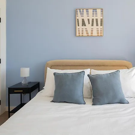 Landing Amazing Studio Gym Apartment
