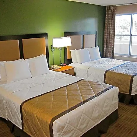 Hotel Extended America - - Airport - Music