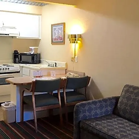 Red Lion & Airport Hotel Nashville