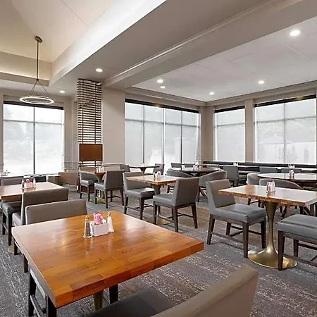 Hilton Garden Airport 3* Nashville