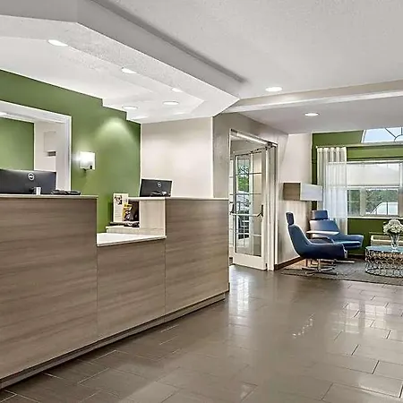 Microtel & By Wyndham Hotel