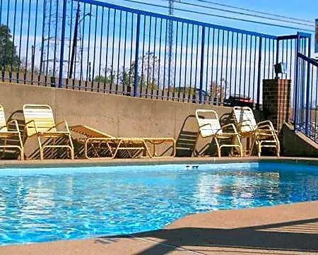 Days By Wyndham N Opryland/grand Ole Opry Motel