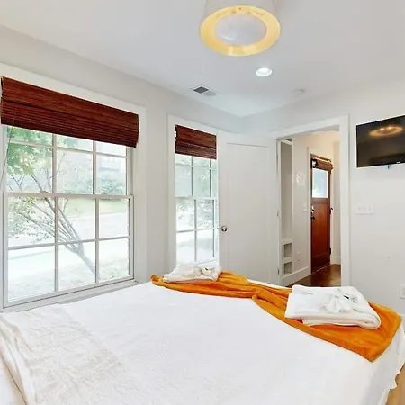 Brick Manor Unit A