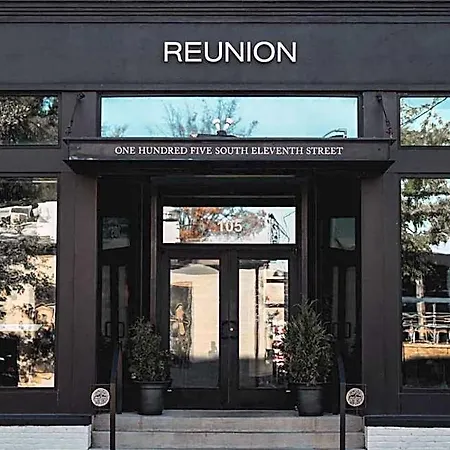 Hotel Reunion Nashville