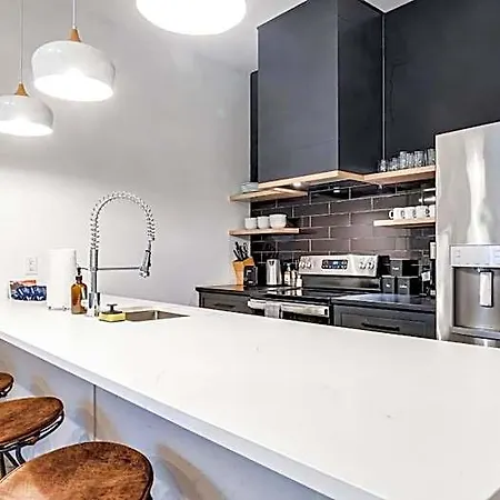 The Grove By Avantstay Stylish And Spacious Perfect For Groups Apartment