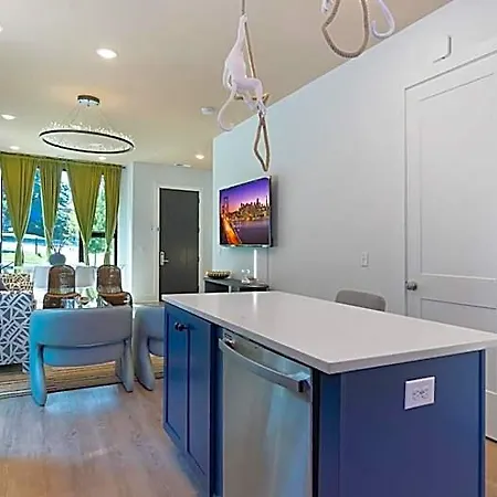 The Grove By Avantstay Stylish And Spacious Perfect For Groups Apartment *