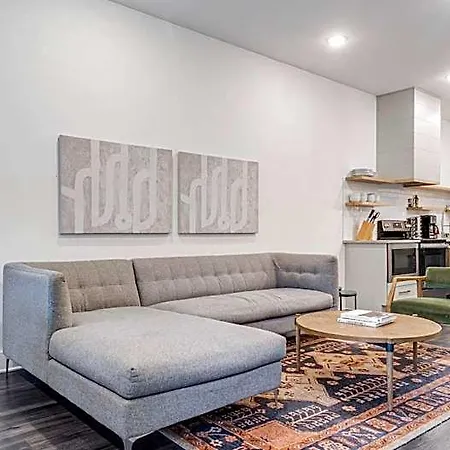 The Grove By Avantstay Stylish And Spacious Perfect For Groups Apartment Nashville