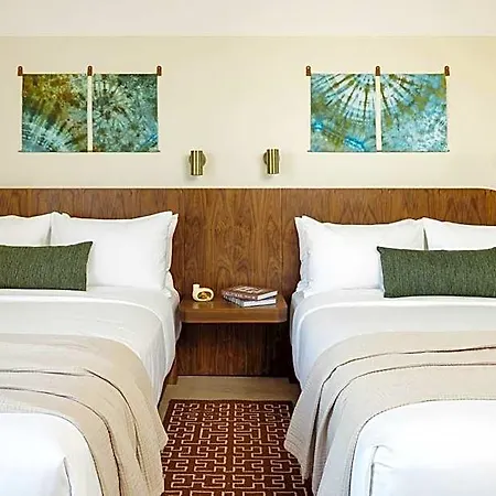 Drift Hotel