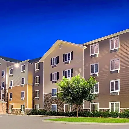 Hotel Woodspring Airport 4*