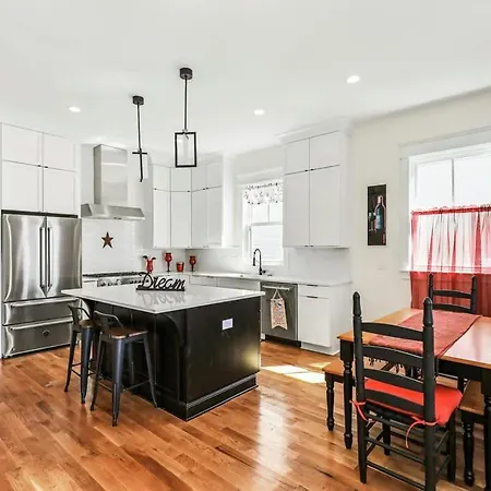 Holiday home Germantown Gem On 5th *