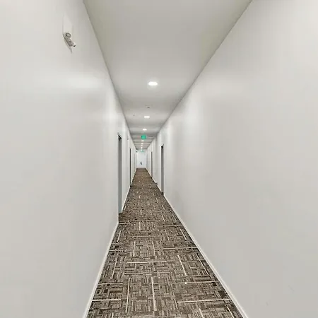 Illume Penthouse Holiday home *