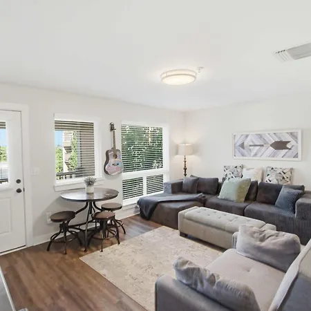 1062 Riverfront *