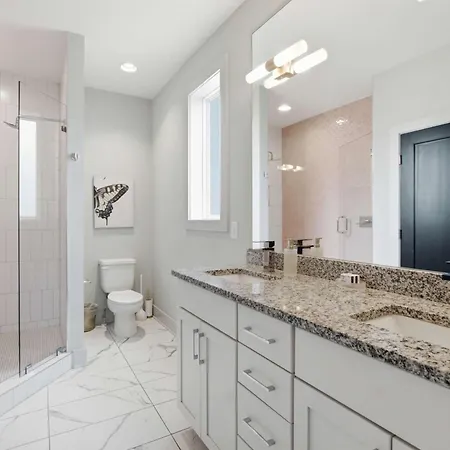 Holiday home Lyric At Cleveland Park Lyric Manor