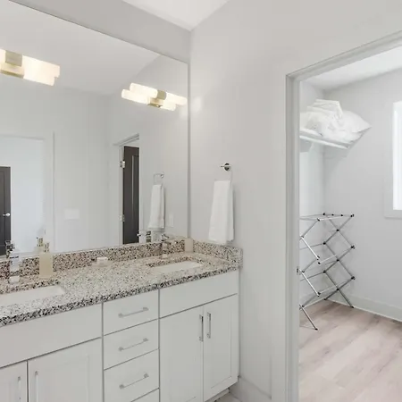 Holiday home Lyric At Cleveland Park Lyric Manor Nashville